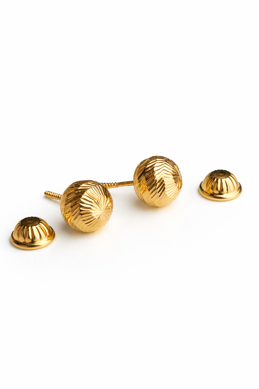 Diamond Cut Gold Stud Earrings – 18K Yellow Gold